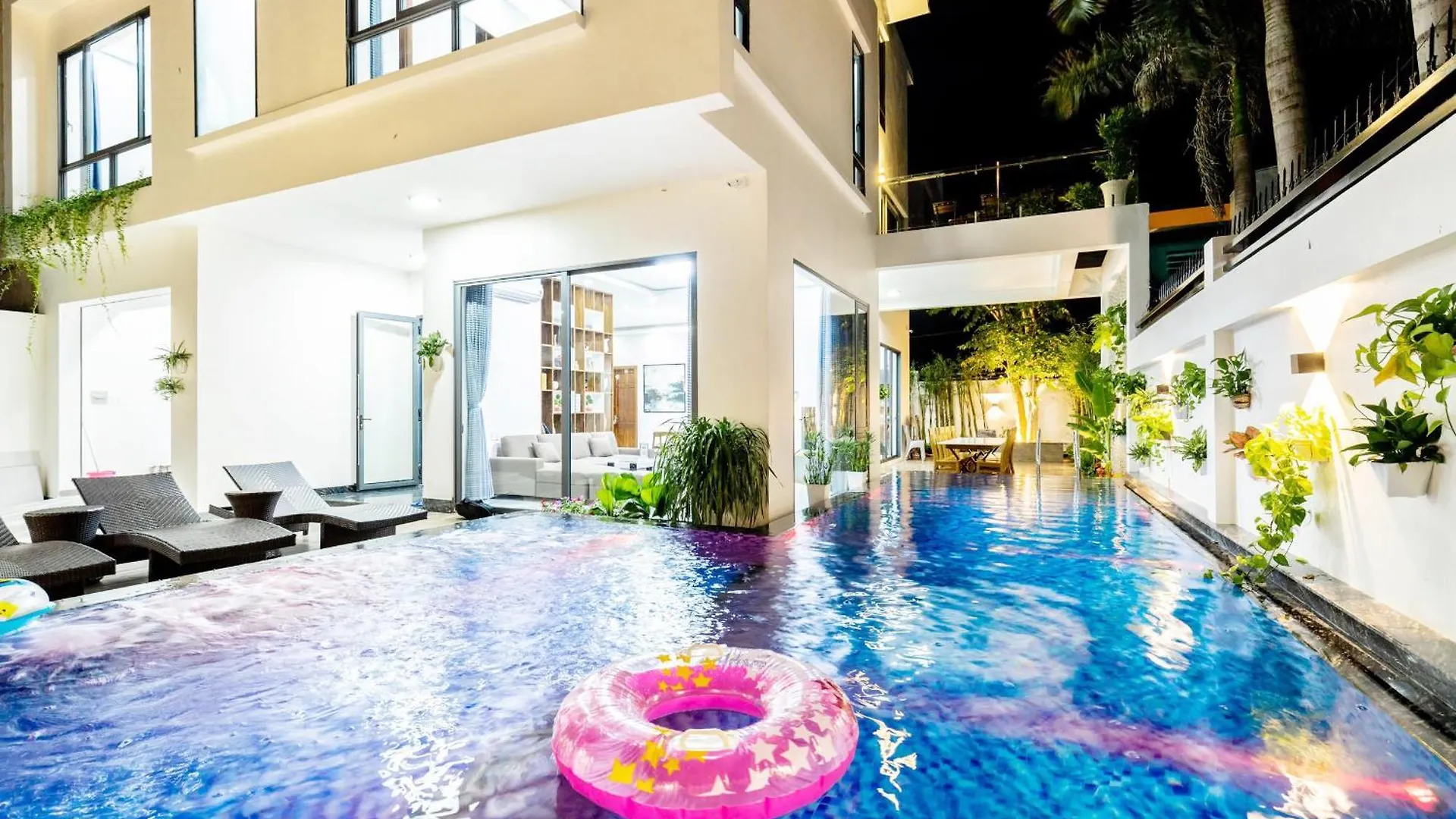 Whiteday Villages Gan Bien Resort Sunrise Vung Tau